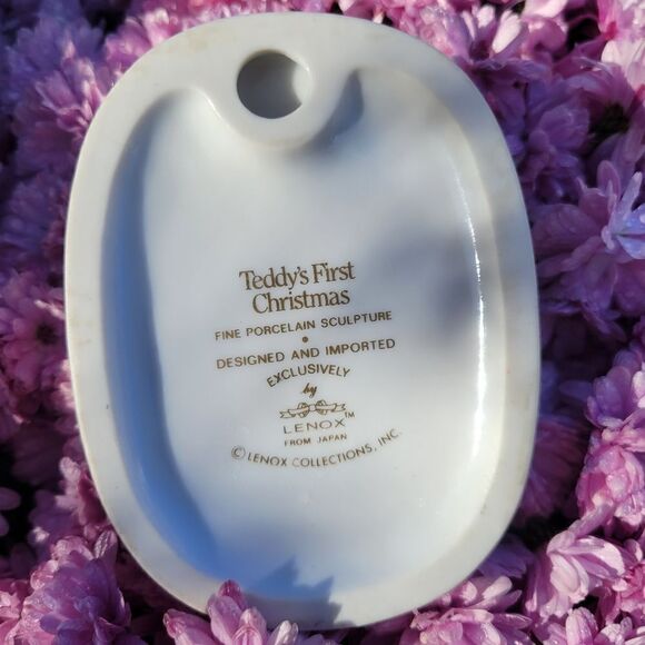 Teddy's First Christmas - Picture 3 of 9